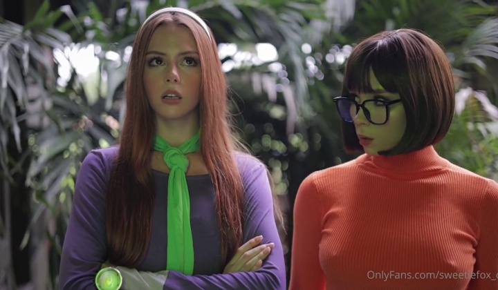 velma e daphne revelando desejos ocultos ?