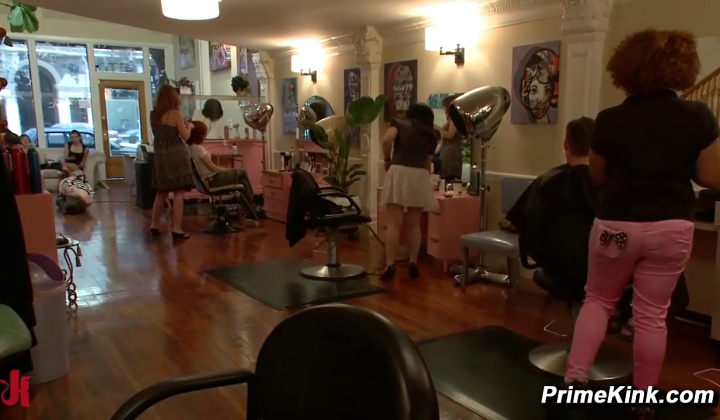 Vivienne Del Rio Lesbian Public Disgrace
