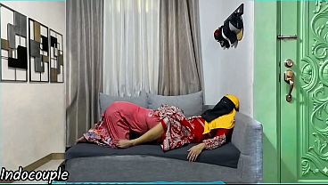Hijab-Wearing Lesbian Wives Sharing Creamy Pussy Licking