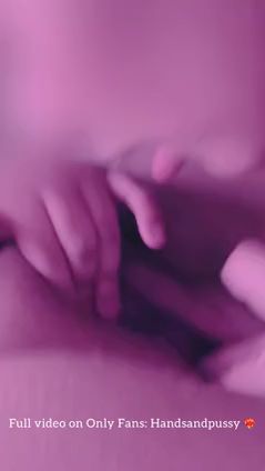 Lesbian Squirt Action: Girl On Girl Oral