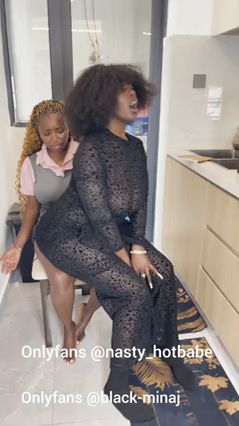 Stepmom Blackminaj1 Seduces Younger Girl During Studies