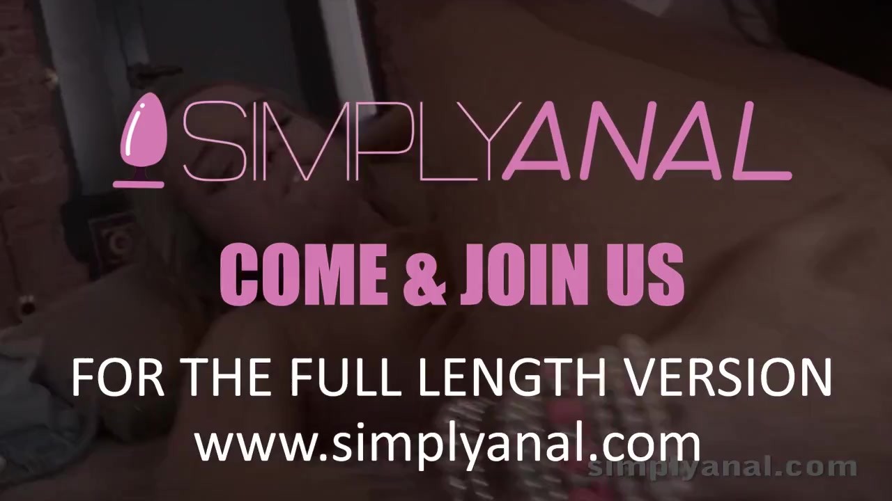 Lesbian Girls Analingus And Ass Toy Play